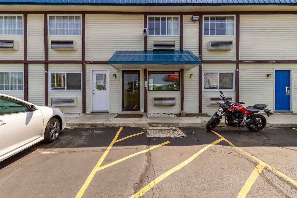 Motel6 Rossford, OH in ROSSFORD - OH