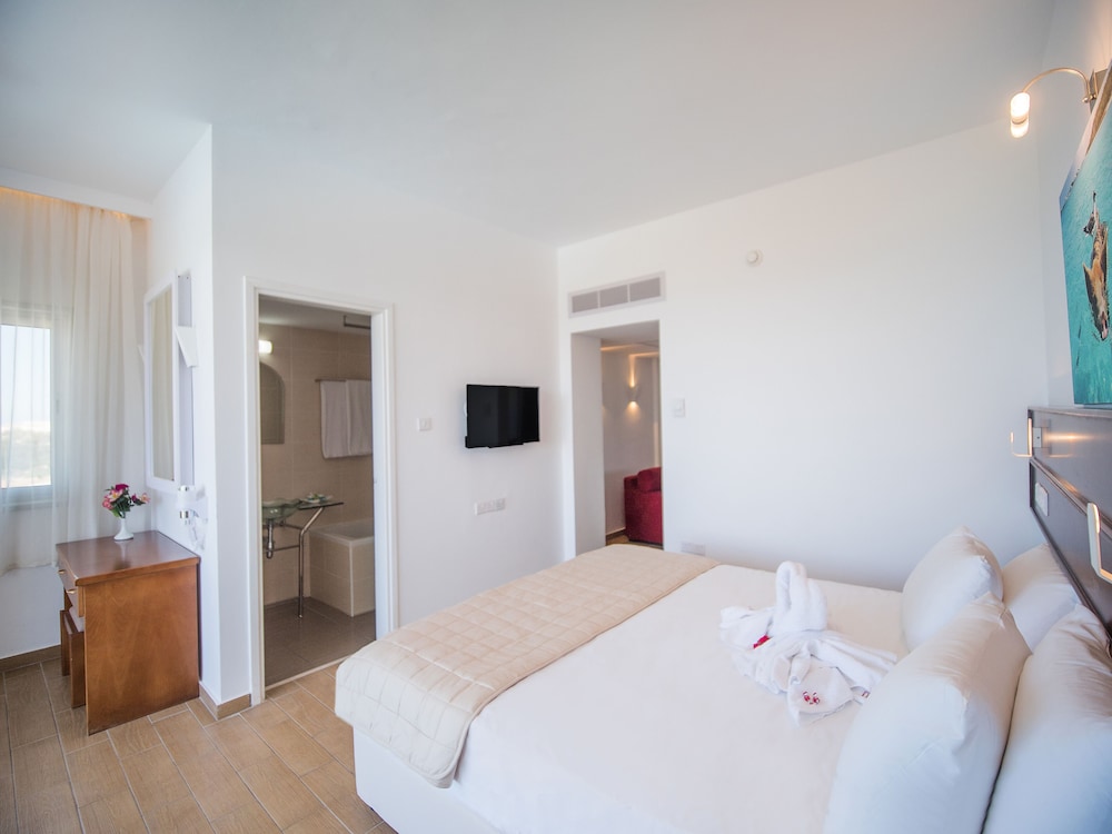 Avlida Hotel 26/72