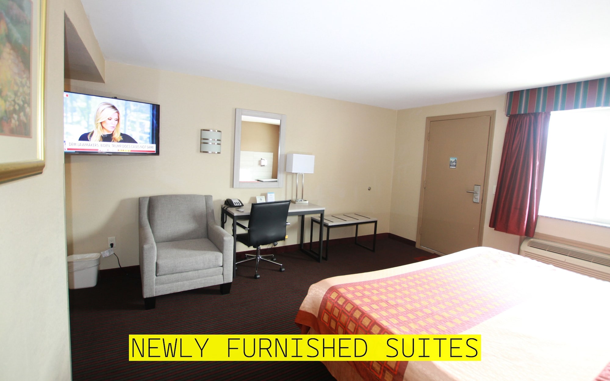 جناح تنفيذي بسرير كينج مع أريكة بجاكوزي، Travel Inn and Suites Flemington 3/9