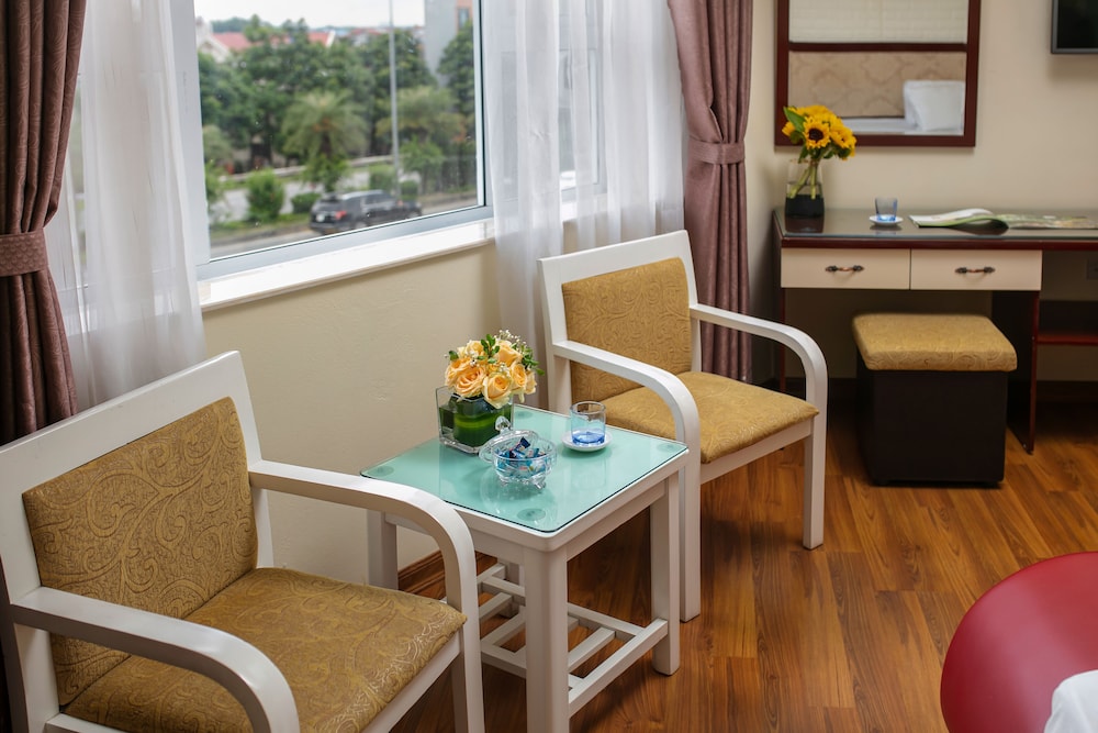 New Airport Hotel 43/50