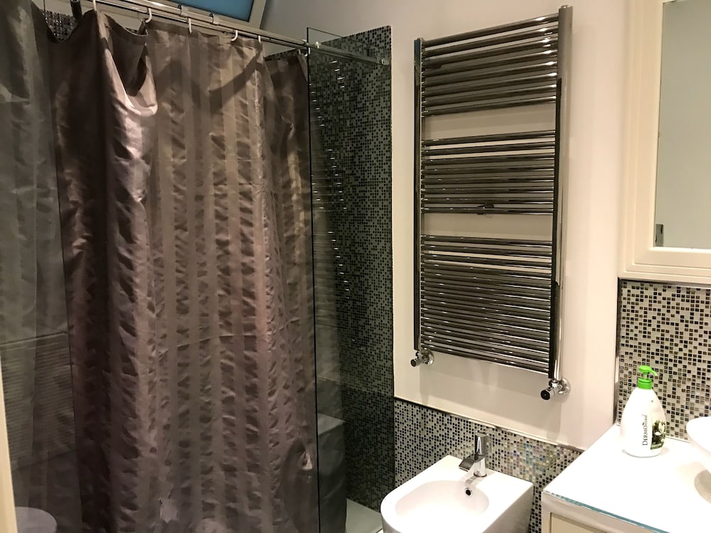Room 110 47/50