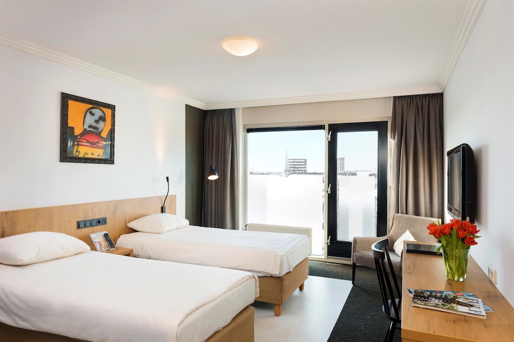 GOLDEN TULIP KEYSER BREDA 10/64