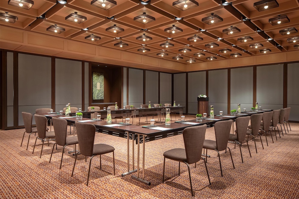 Grand Hyatt Kunming 41/50