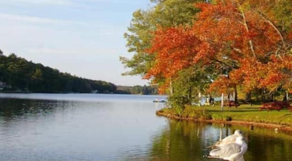 Sturbridge Host Hotel 63/71