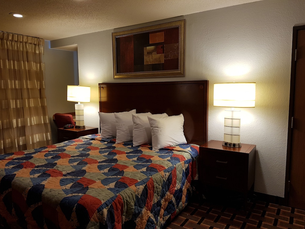 Le Mars Inn & Suites 7/42