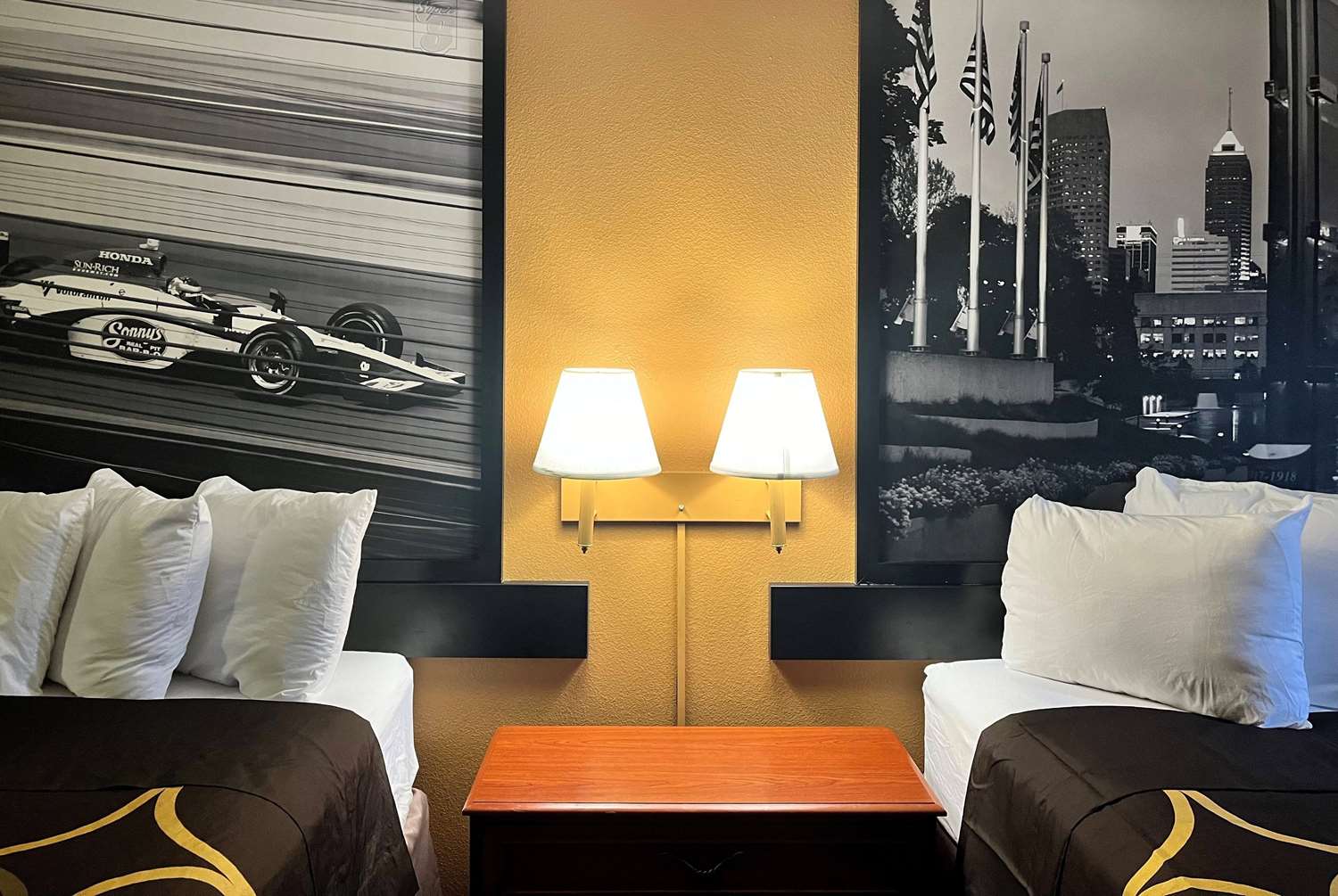 Super 8 By Wyndham Indianapolis/Ne/Castleton Area 6/15