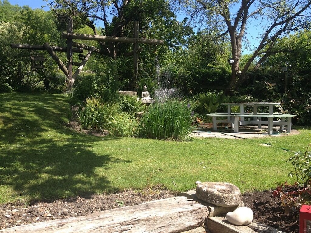 St Anne's B&B 39/45