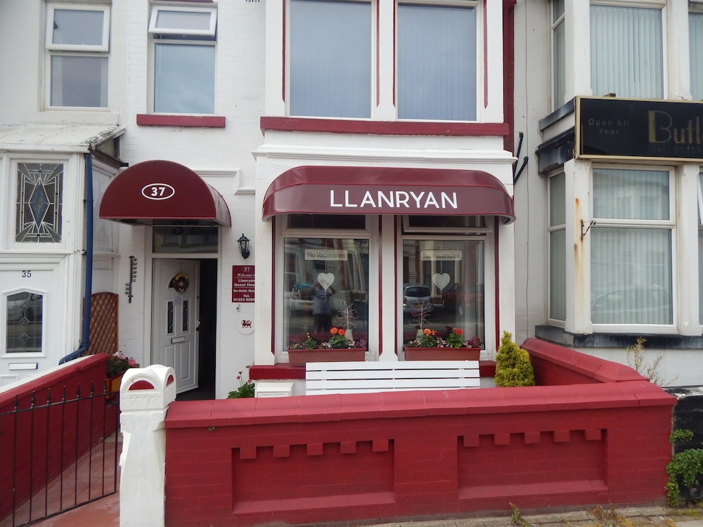 Llanryan Guest House 1/39
