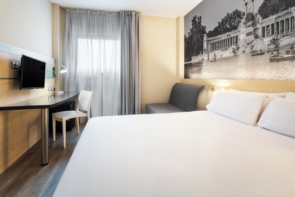B&B HOTEL Madrid Aeropuerto T1 T2 T3 6/24