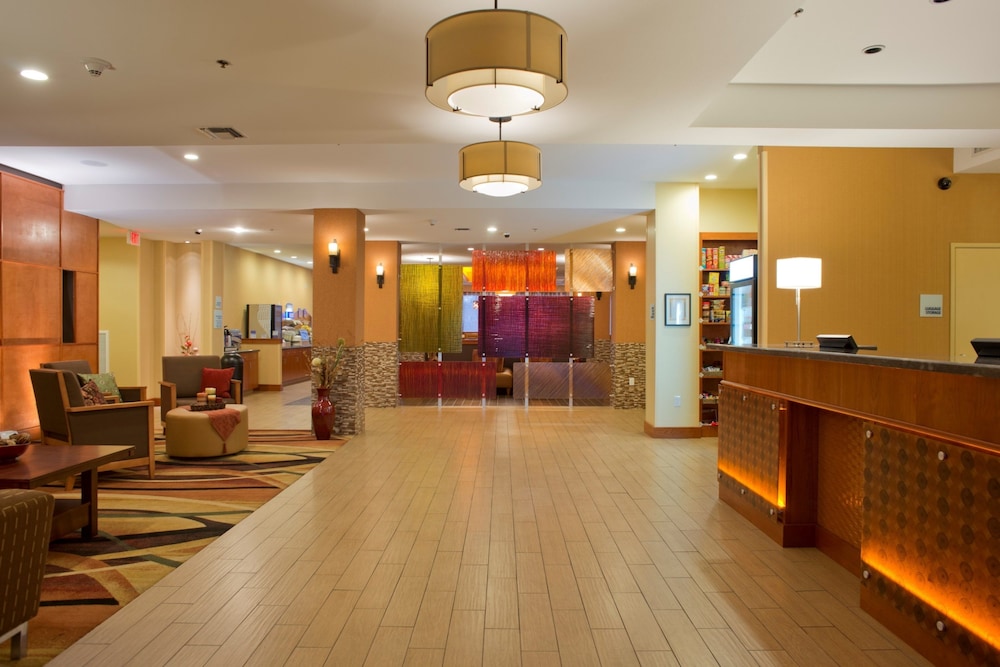 Holiday Inn Express Hotel And Suites Prattville South 7/53
