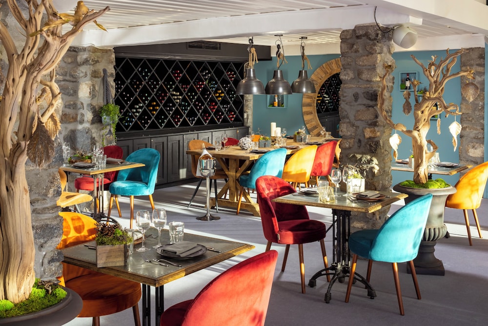 Hotel Courcheneige 34/50
