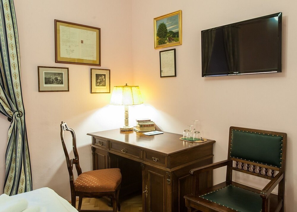 Hotel Leonardo 46/50