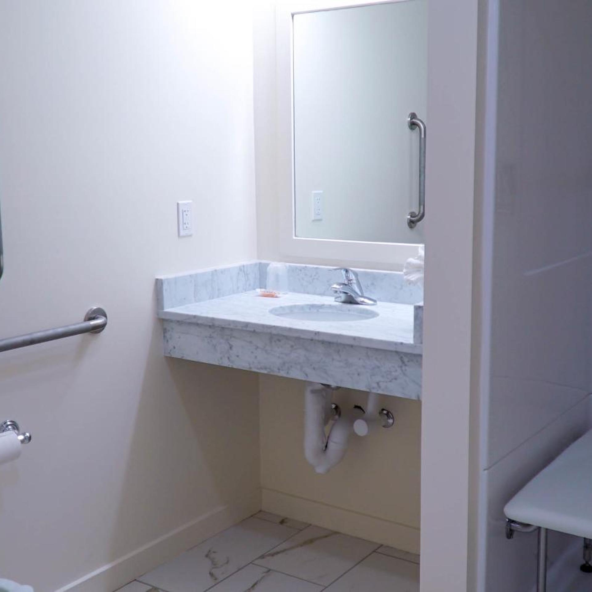 Room, King Bed, Accessible, The Circle Hotel Fairfield 10/10
