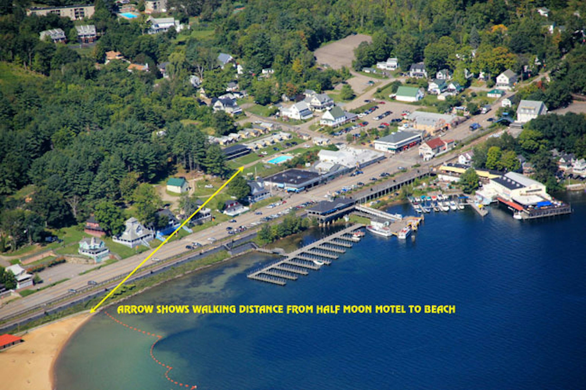 Half Moon Motel And Cottages 43/50