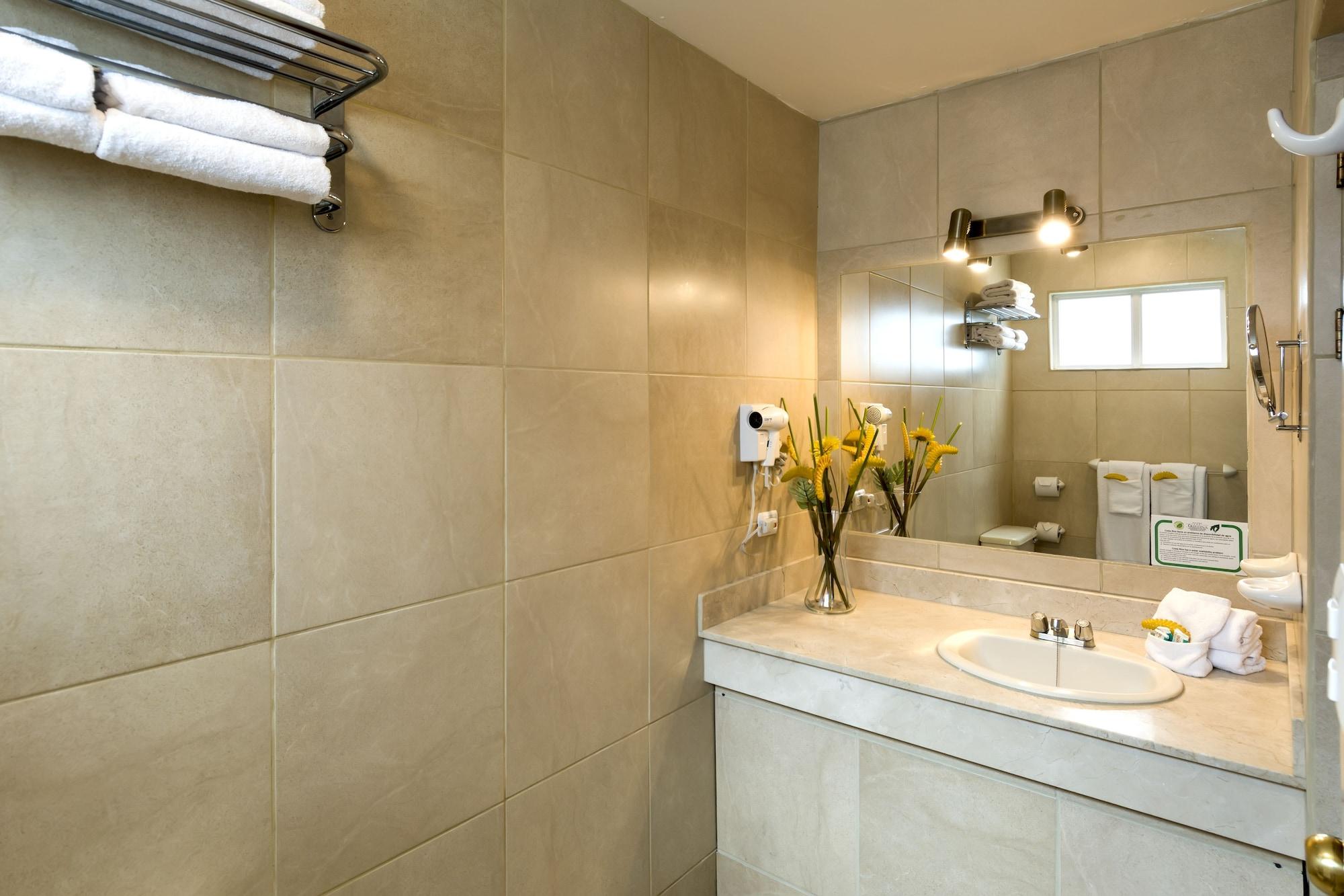 جناح تنفيذي، Hotel Suites Cristina 6/6