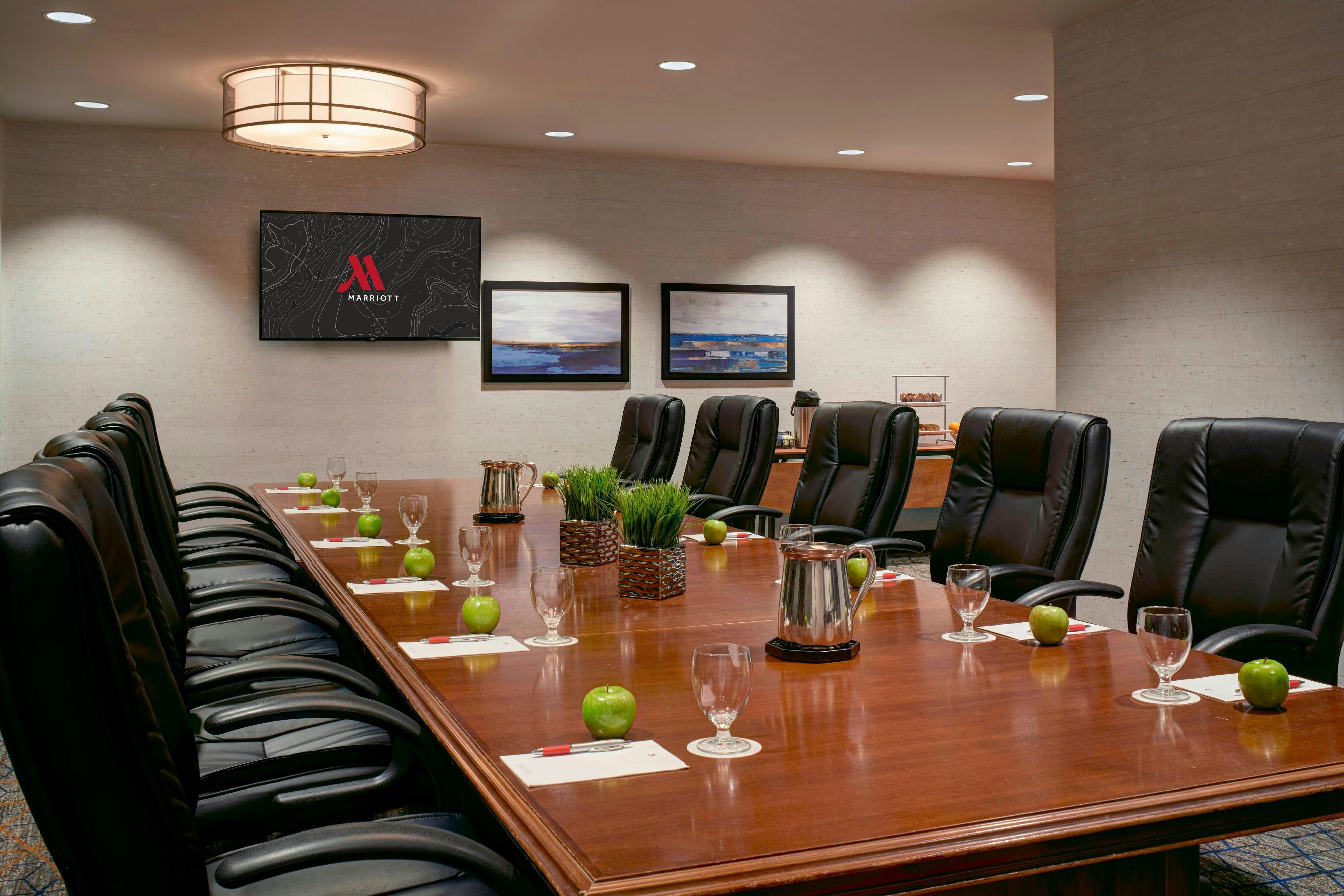 Kansas City Airport Marriott 55/64