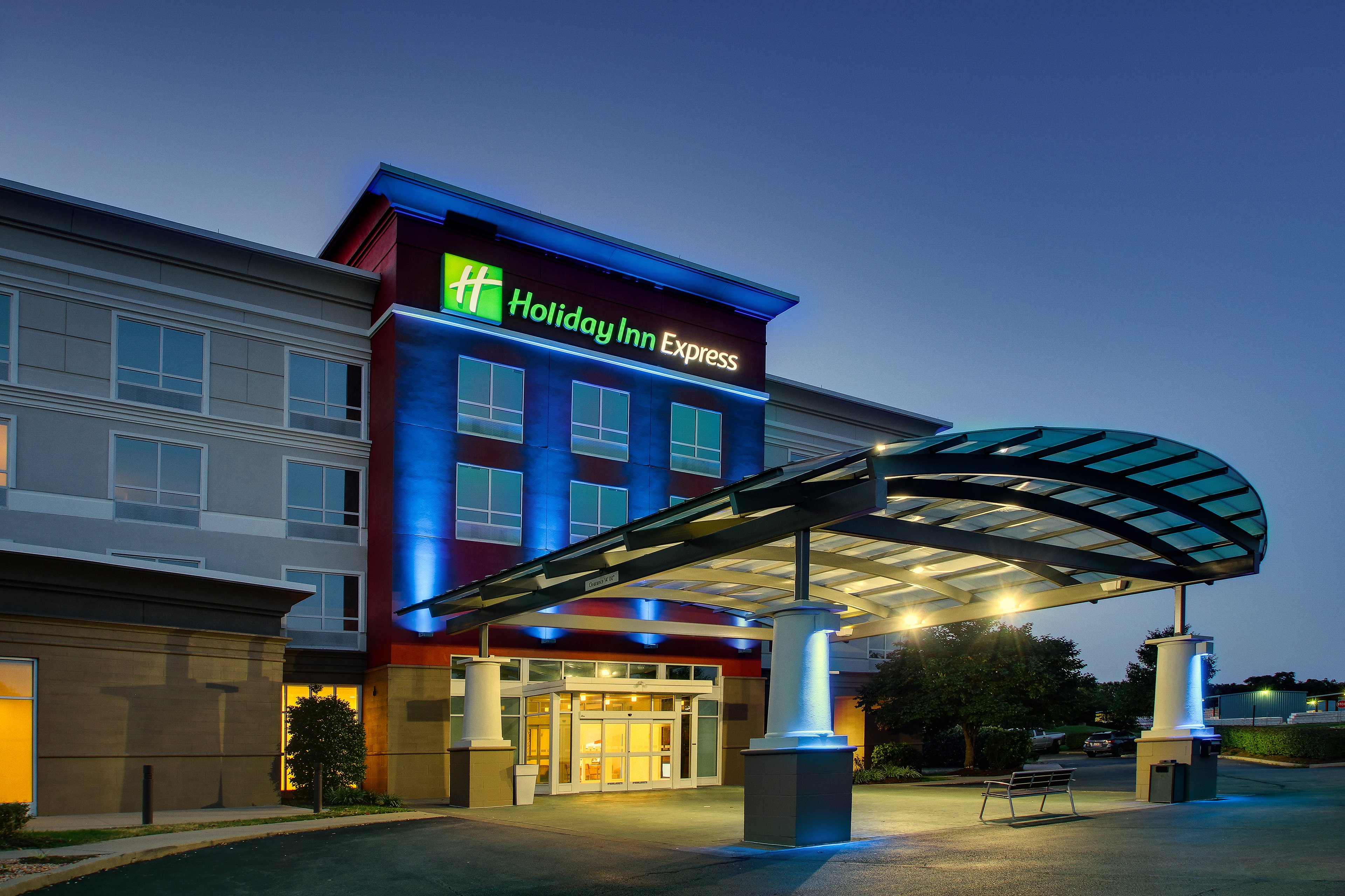 Holiday Inn Express Lexington North Georgetown 11/48