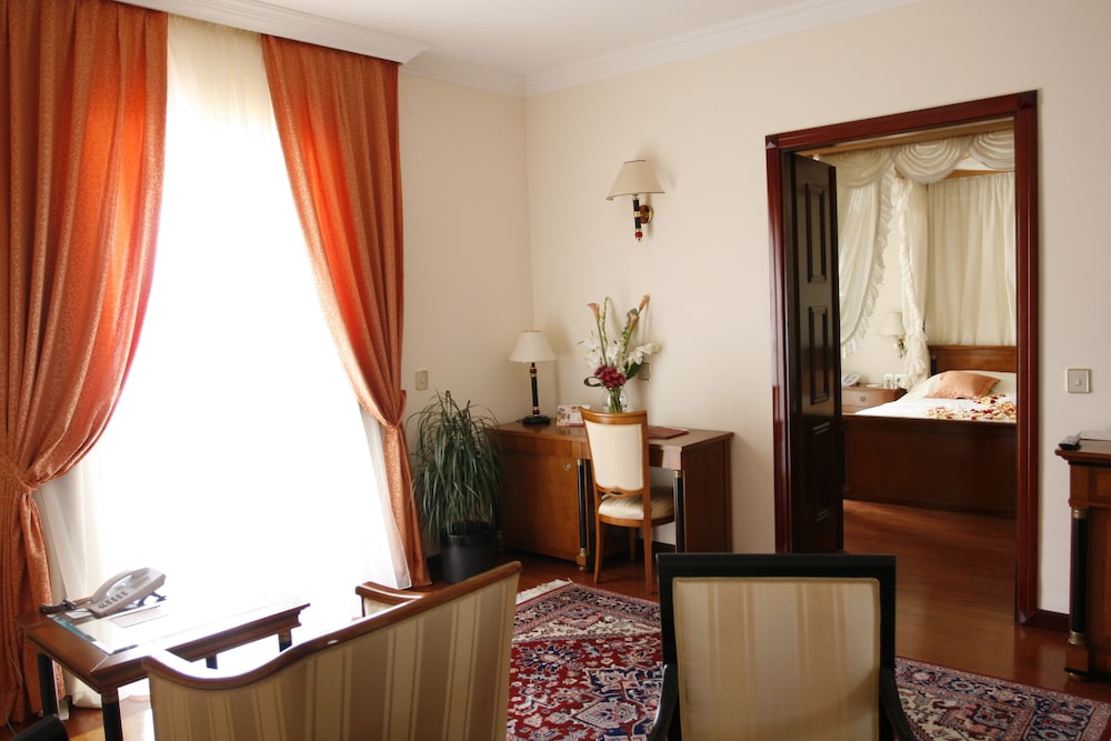 Hotel Mozart 30/51