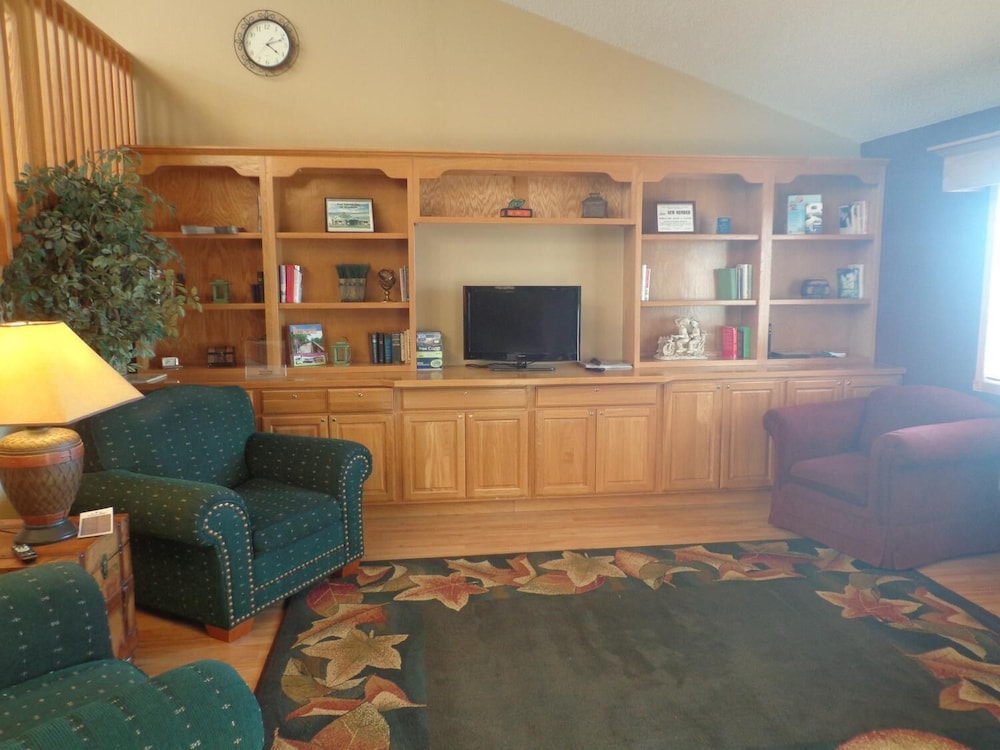 Americinn By Wyndham Madison Sd 19/23