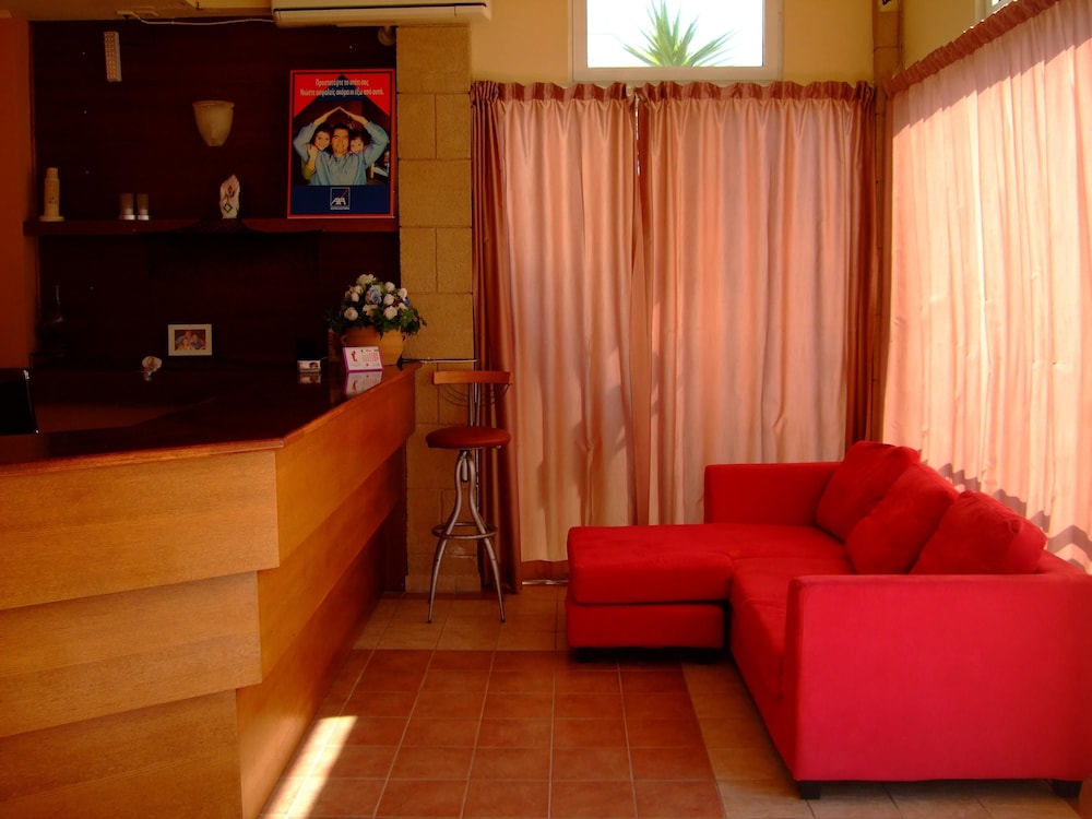 Antonios Hotel 46/62