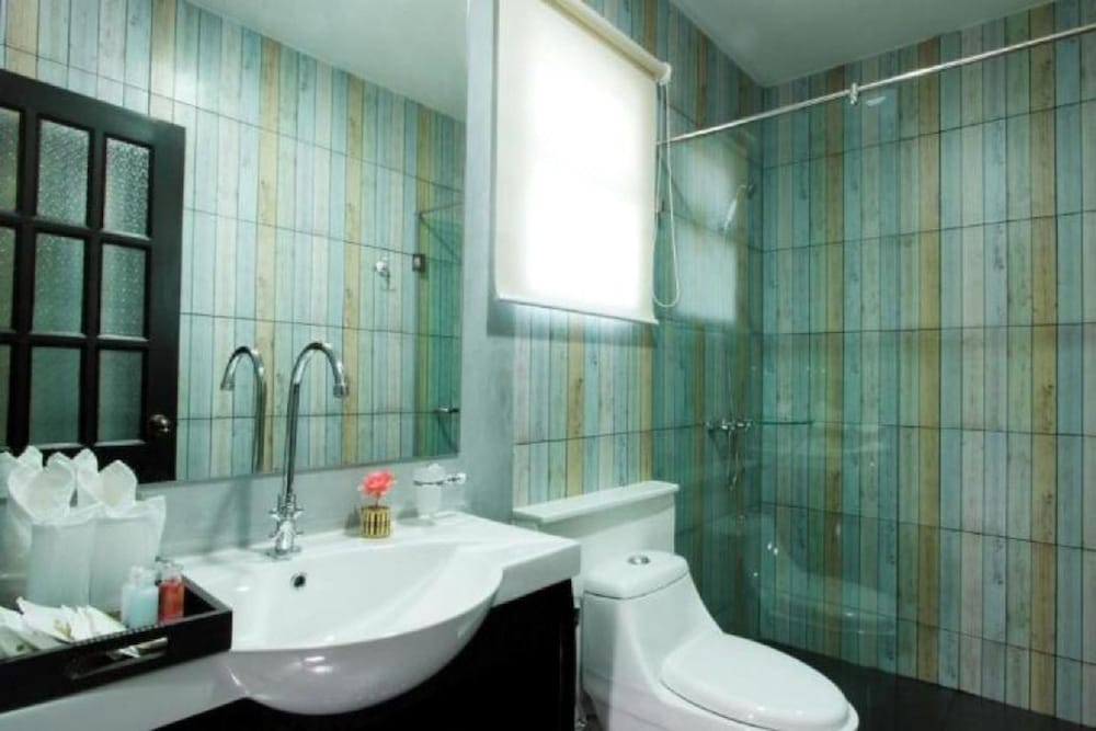 غرفة قياسية بسرير كوين، Baan Phuanda Phuket 7/7