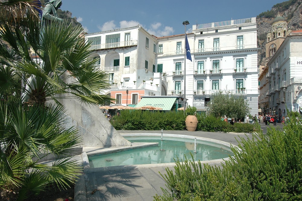 Hotel Fontana 60/65