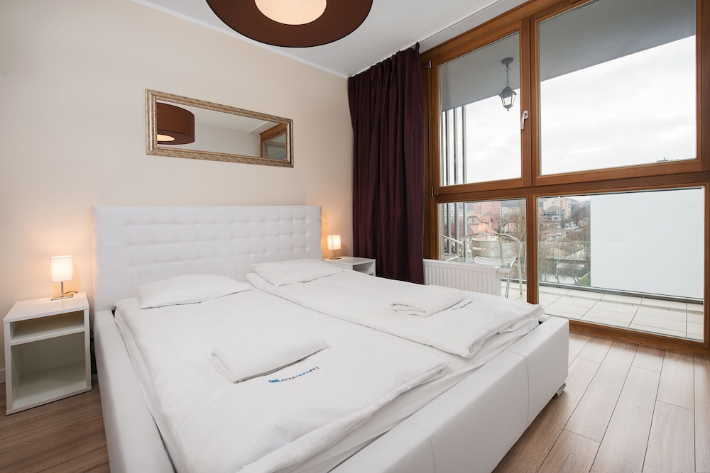 Apartinfo Island Apartments 31/50