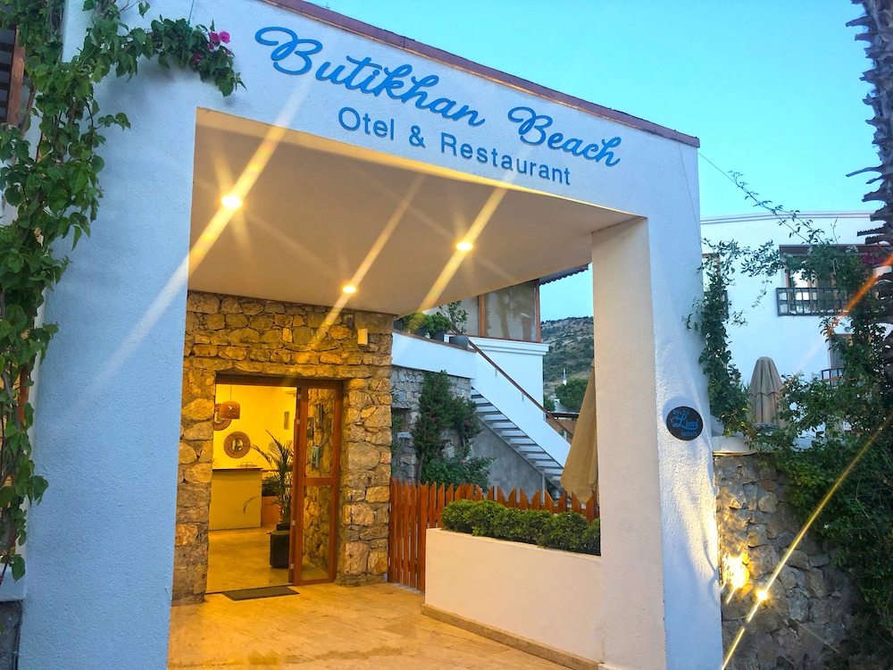 Butikhan Hotel 16/69