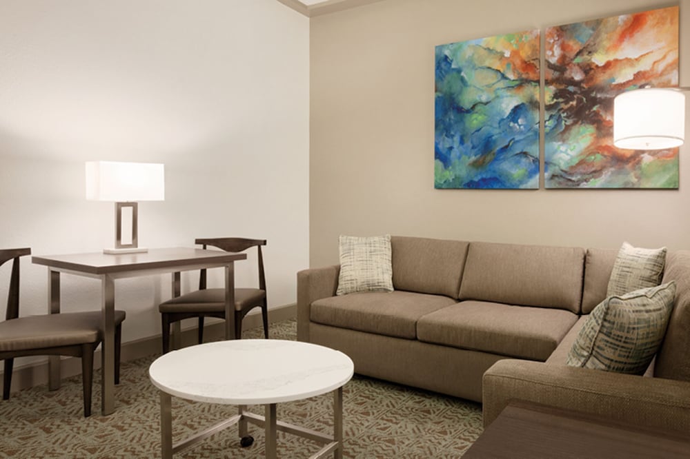 Buena Vista Suites 48/69