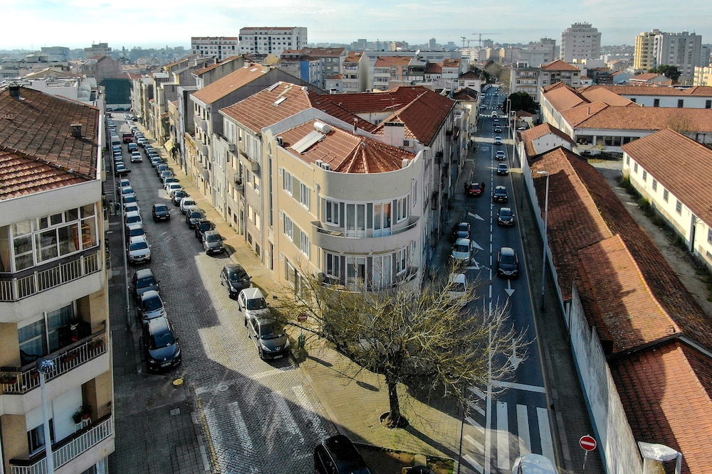 BCharming House 58/67