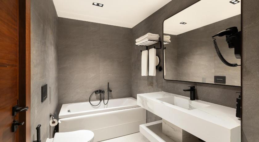 Ramada Plaza by Wyndham Mosul Corniche 52/54