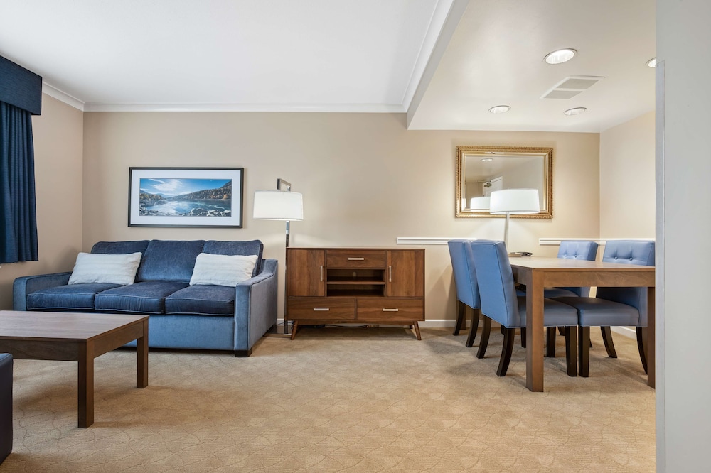 Best Western Plus Columbia River Hotel 23/31