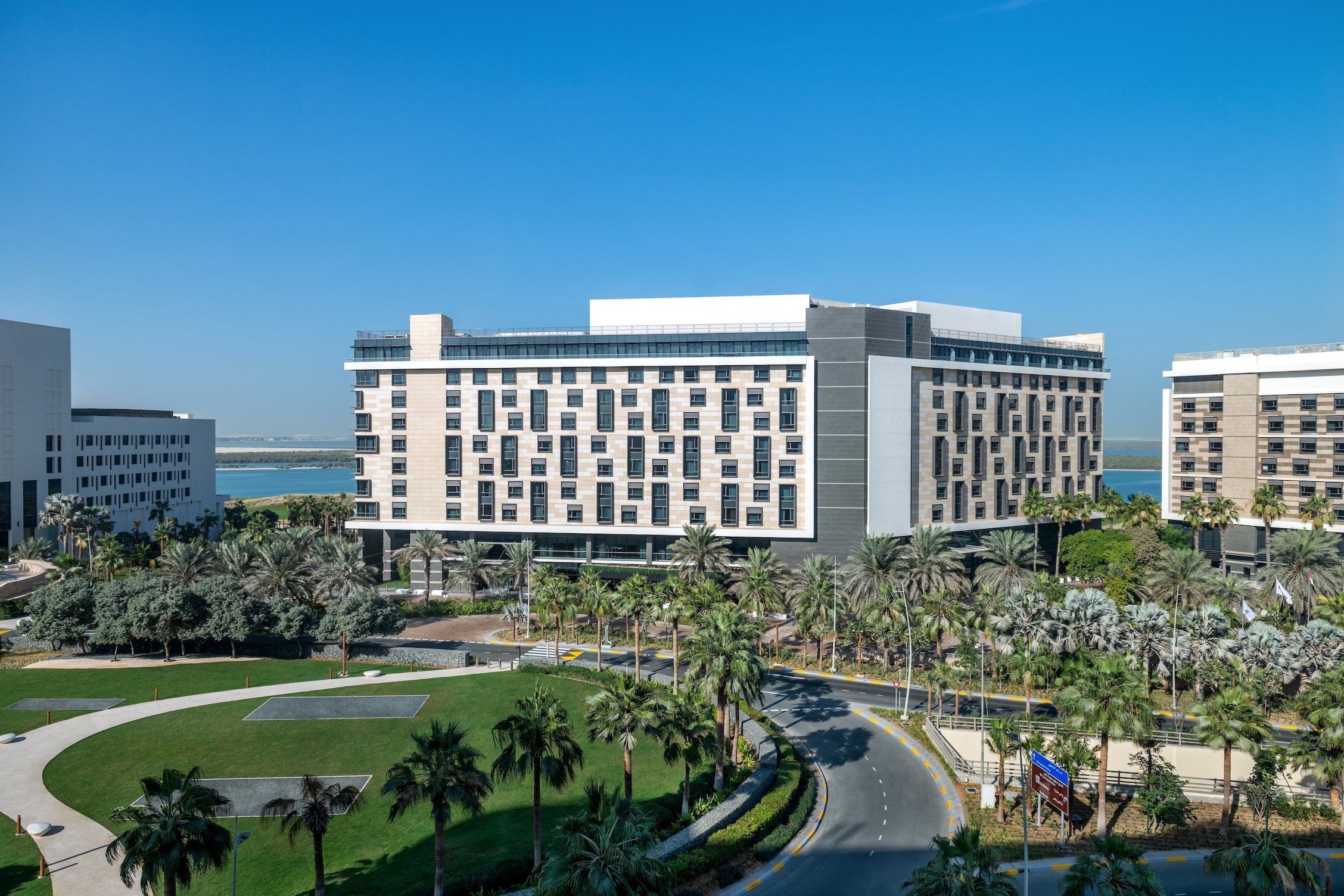 Yas Plaza Mangroves by IHG 6/87