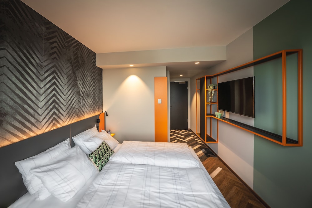 LOGINN Hotel Berlin Airport 18/59
