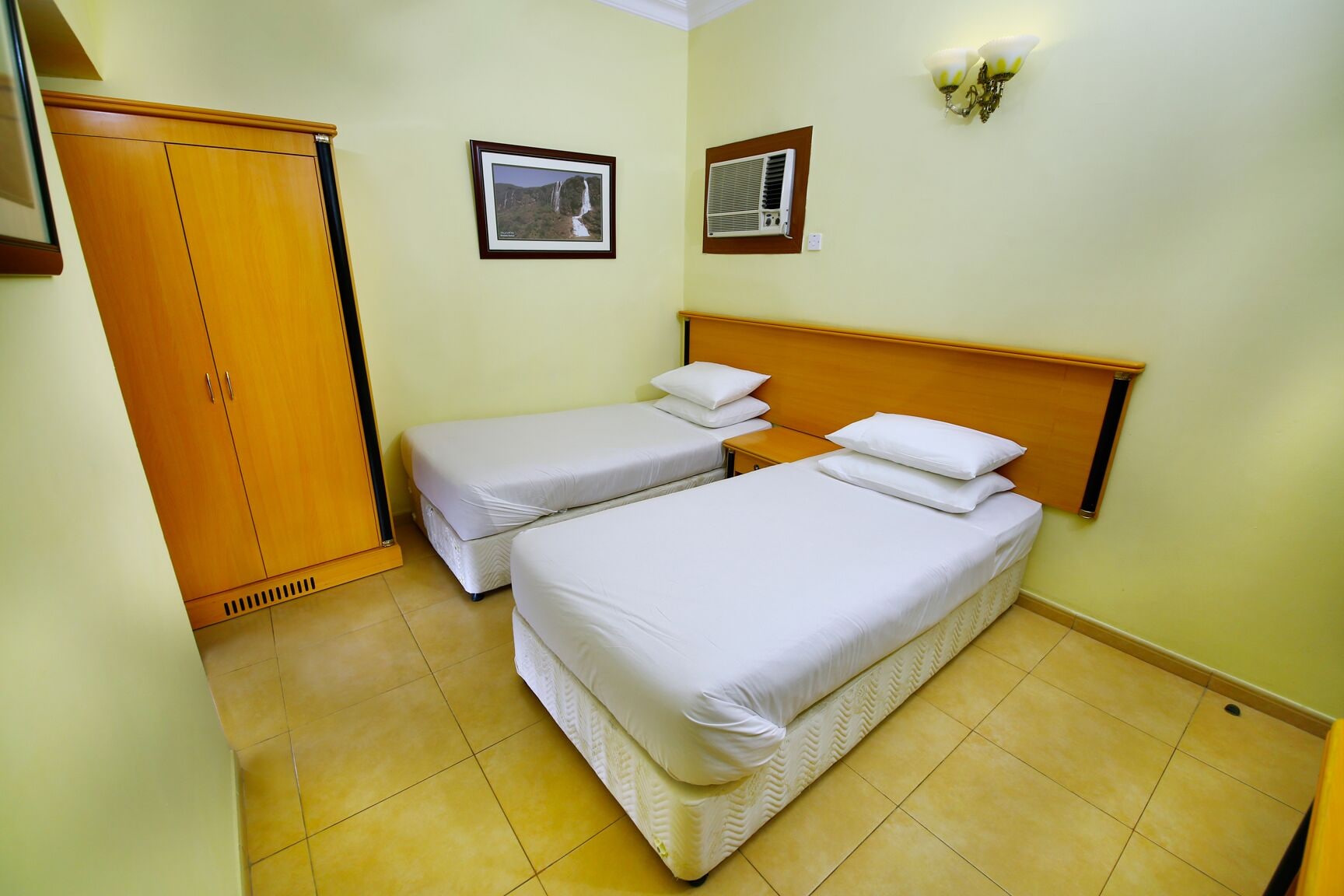 2 BEDROOMS, DELUXE, APARTMENT
