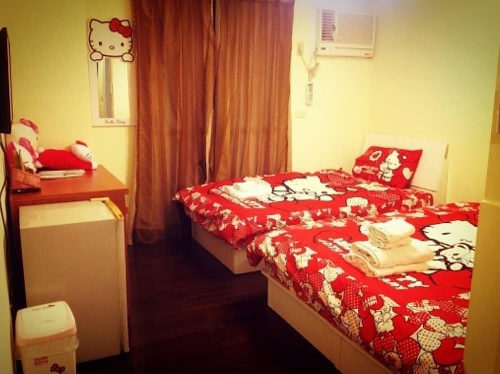 Love Fengjia Colorful Hotel 19/37
