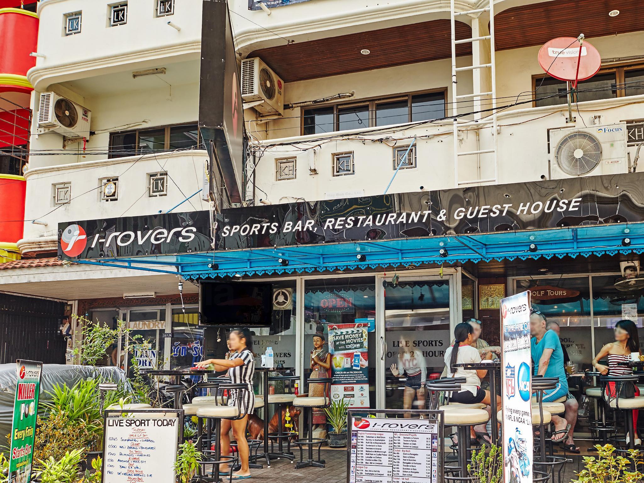 I-Rovers Sports Bar & Guesthouse 1/33