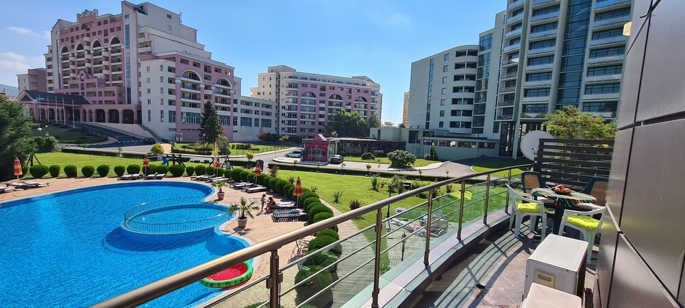 Menada Sunny Beach Plaza Apartments 36/50