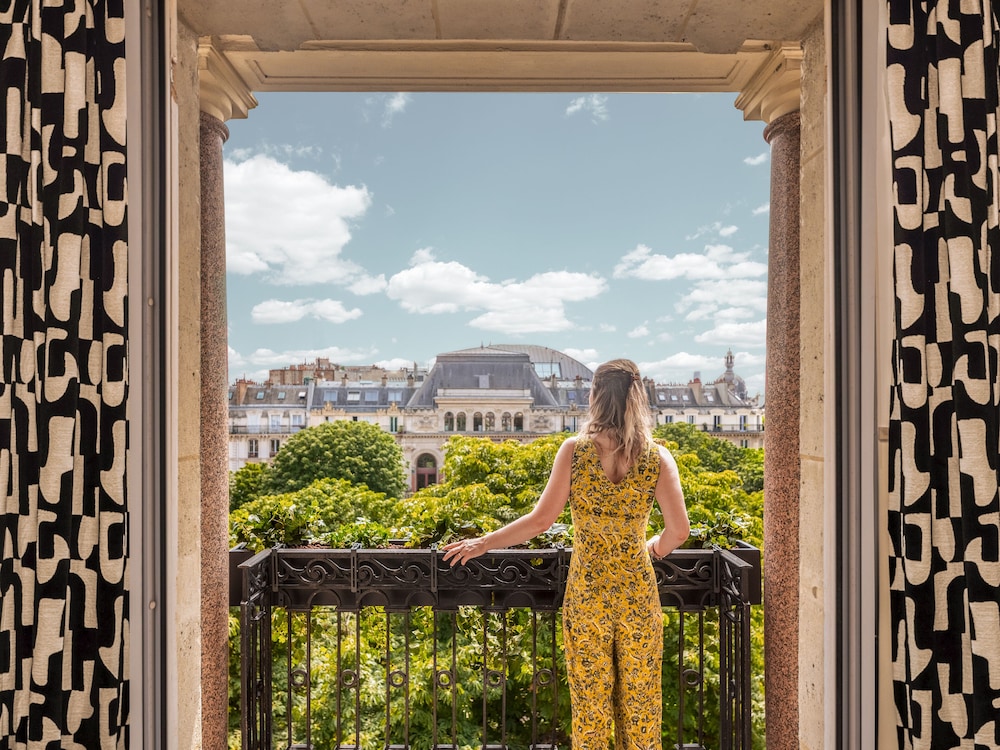 Solly Hotel Paris 45/50