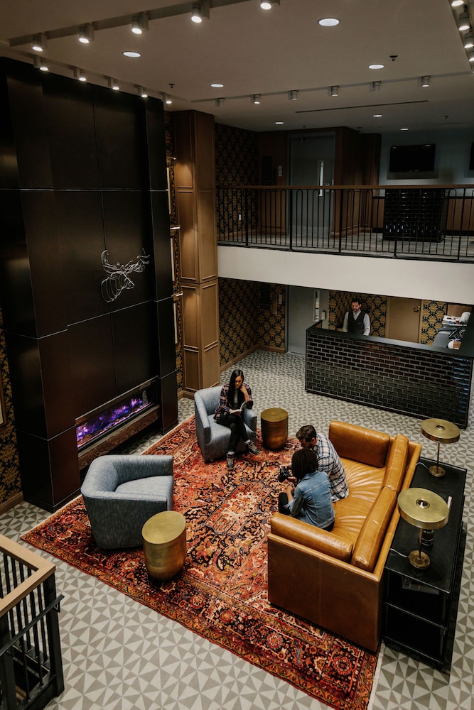 Mount Royal Hotel 36/50