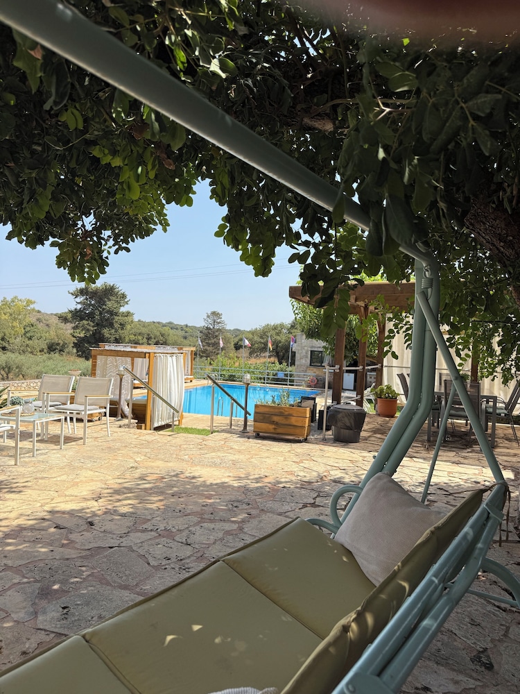 Elianthos Villa 24/41