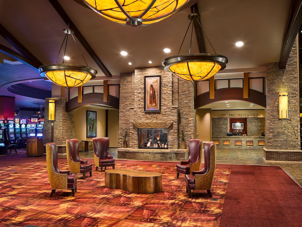 Choctaw Casino & Resort Pocola, Trademark Collection by Wyndham 17/20