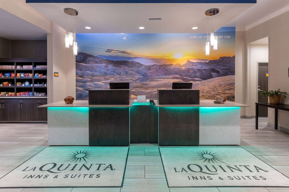 La Quinta Inn and Suites by Wyndham Holbrook Petrified Forest 6/39