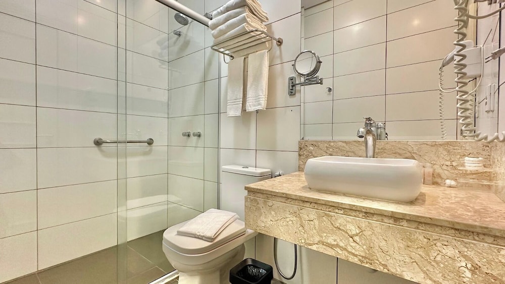 Hotel Glamour Da Serra 60/64