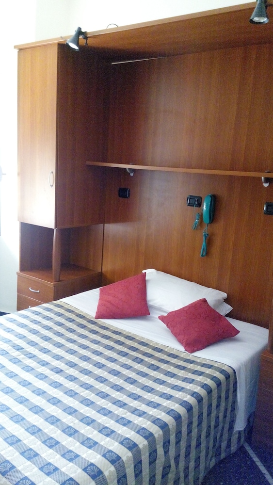 Le Tre Stazioni Hotel 15/27