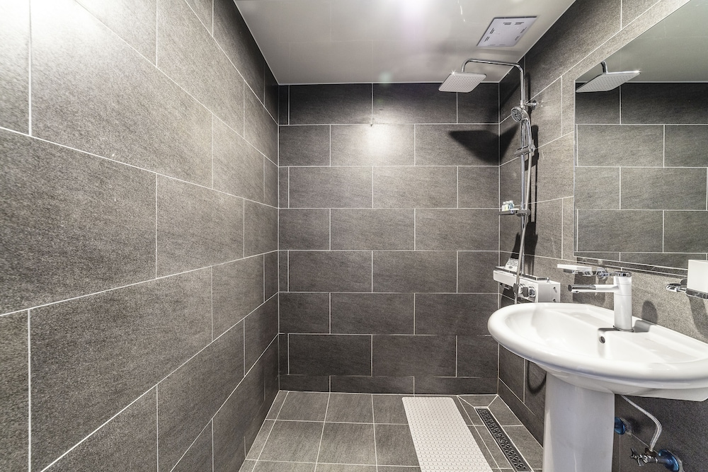 Gangneung Tourist Hotel 6/60
