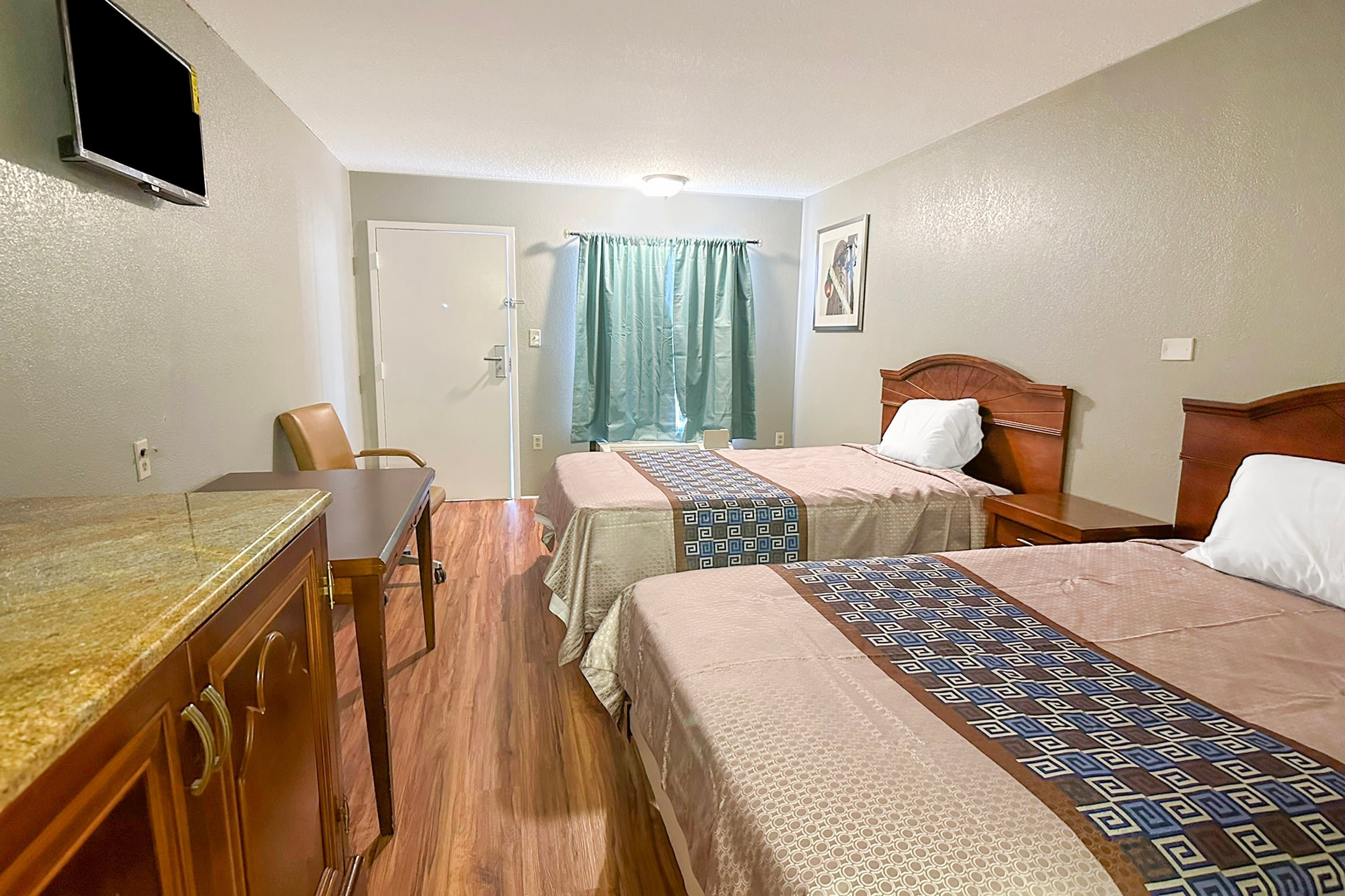 Hahira Inn By OYO near Valdosta 42/82