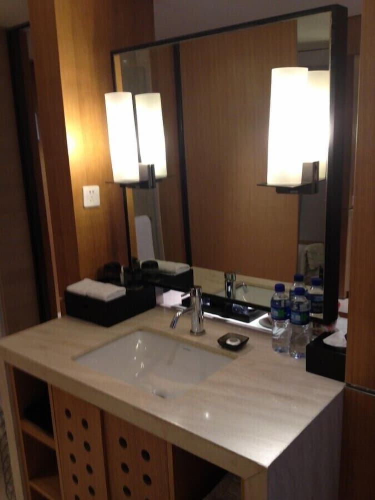 Tian Feng International Hotel 21/23