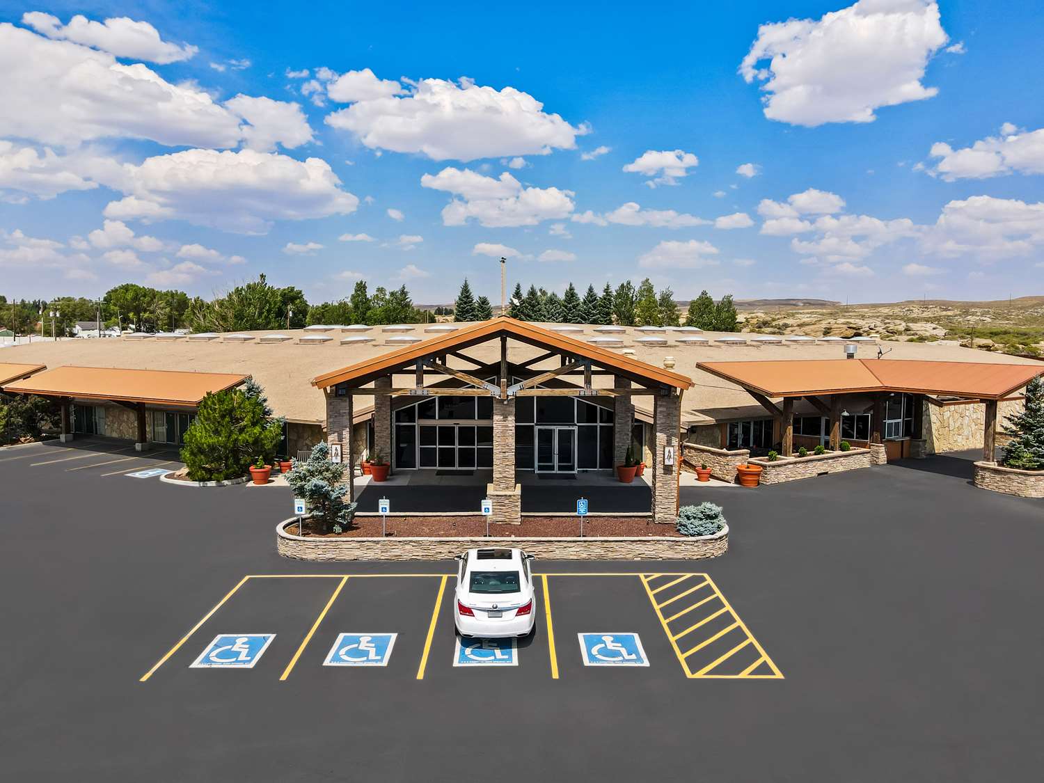 Best Western Outlaw Inn 2/18