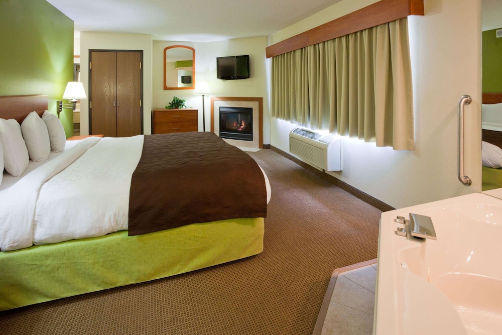 Americinn By Wyndham Thief River Falls 12/22